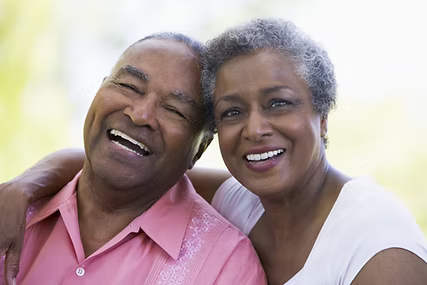 photo of back man and woman in loving imbrace427 285
